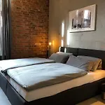 Old Printing House - Modern I I 2 Min Hbf I E-ladesaeule 4*