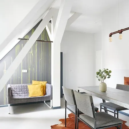 Old Printing House - Modern I I 2 Min Hbf I E-ladesaeule 公寓式酒店 汉诺威