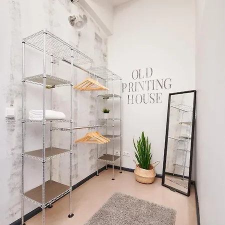 Old Printing House - Modern I I 2 Min Hbf I E-ladesaeule Aparthotel 3*