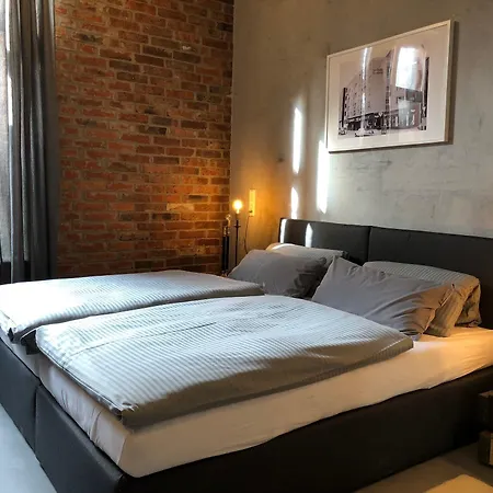 Old Printing House - Modern I I 2 Min Hbf I E-ladesaeule 4*