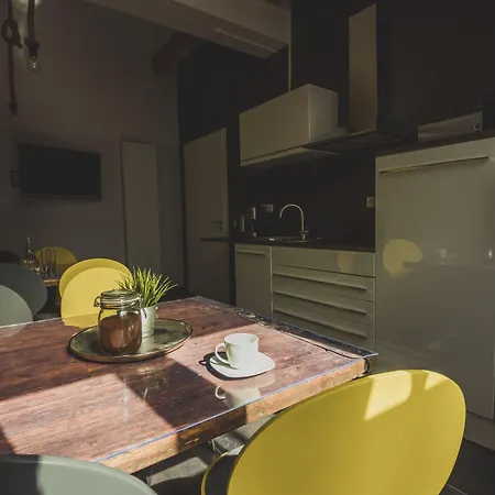Old Printing House - Modern I I 2 Min Hbf I E-ladesaeule Lejlighedshotel 4*