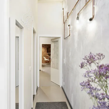 Old Printing House - Modern I I 2 Min Hbf I E-ladesaeule Hanôver