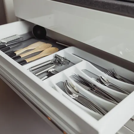 Old Printing House - Modern I I 2 Min Hbf I E-ladesaeule